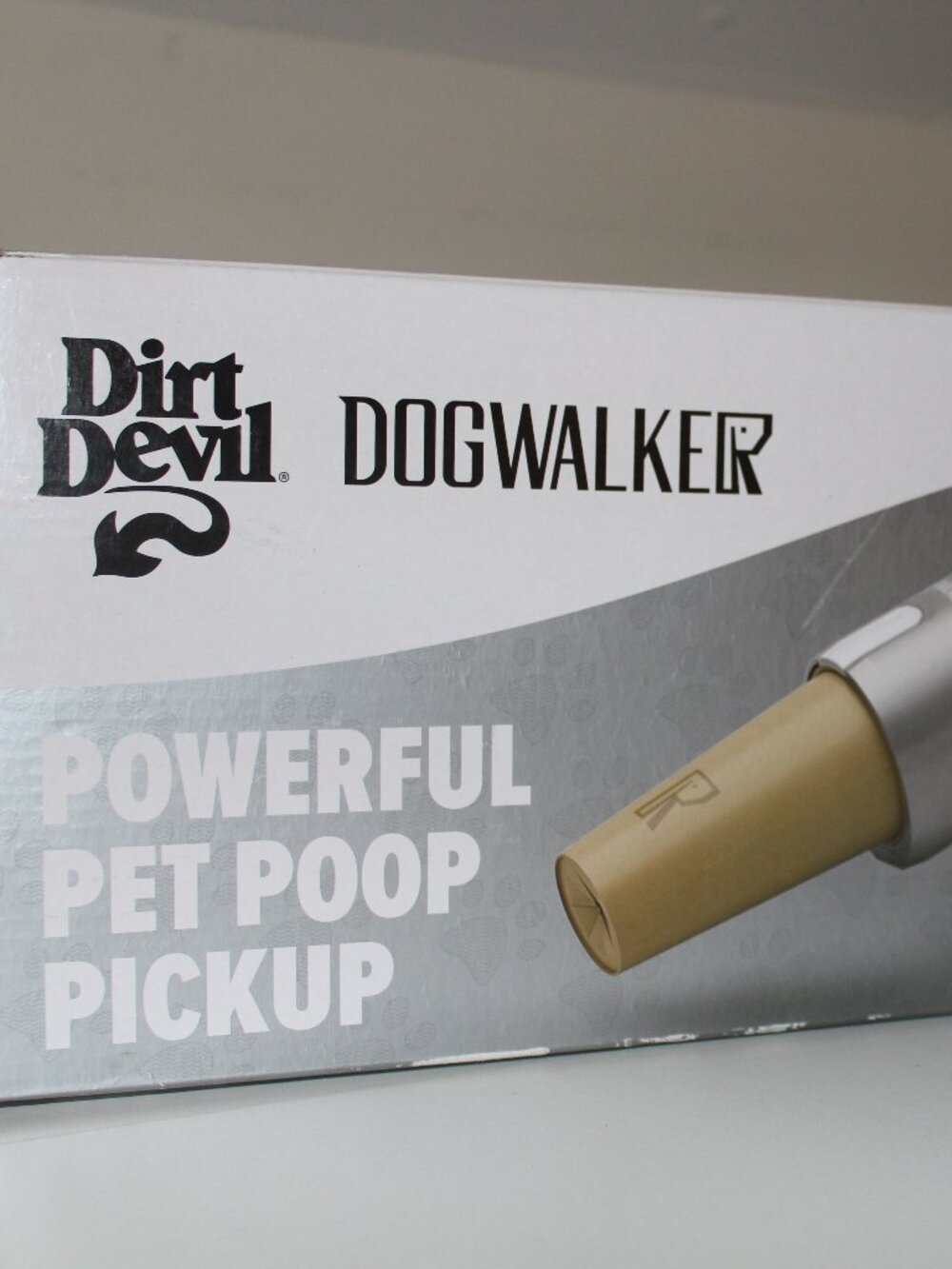 Dirt Devil Dogwalker Pet Waste Vacuum Portable Handheld No-Contact Poop Scooper